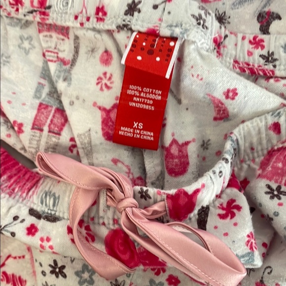Target Nutcracker 2piece flannel pajamas ladies size XS - Picture 8 of 16